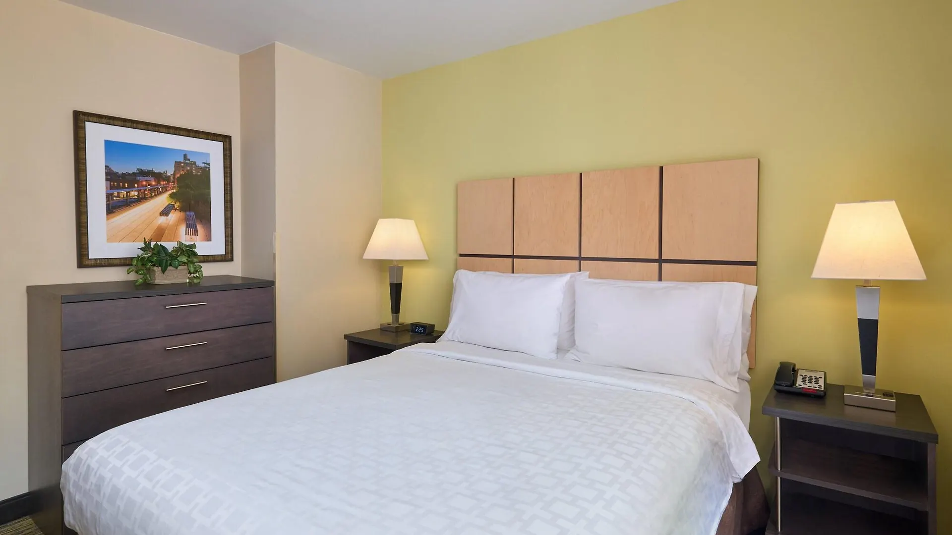 Candlewood Suites Nyc -Times Square By Ihg New York Hotel