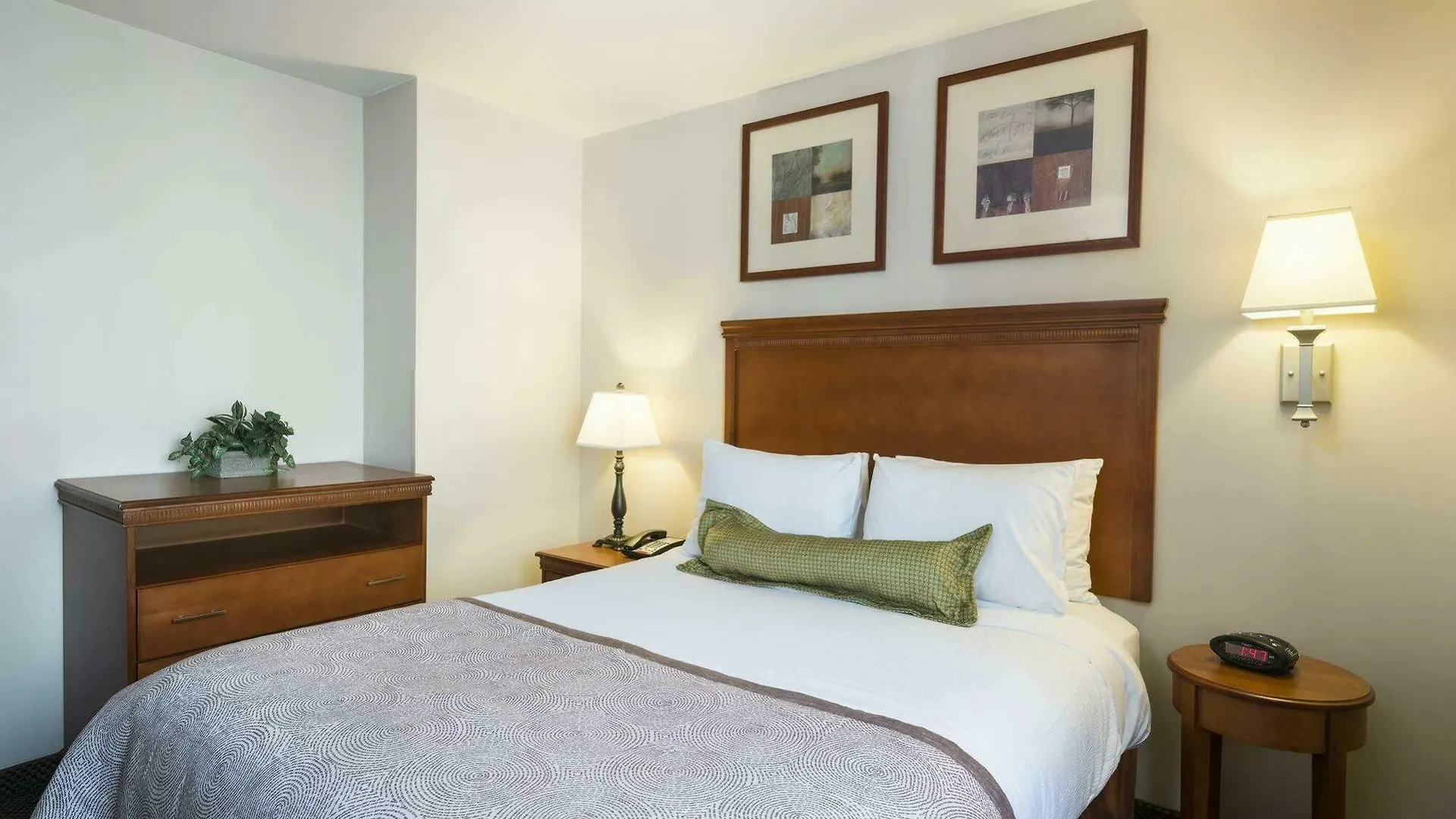 Candlewood Suites Nyc -Times Square By Ihg New York Hotel